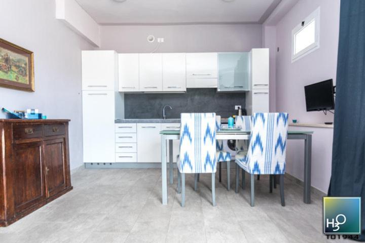 H3O Lago Di Garda Desenzano del Garda Room photo