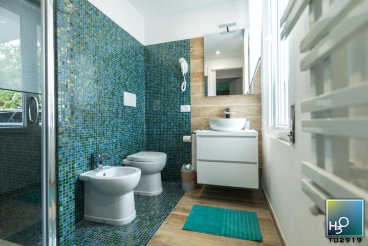 H3O Lago Di Garda Desenzano del Garda Room photo
